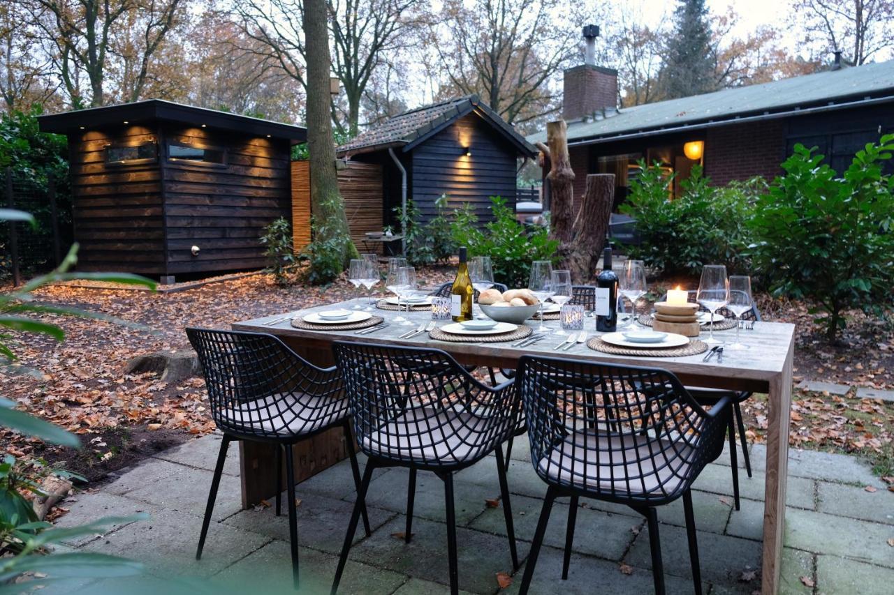 Lodge In Een Bosrijke Omgeving Met Hottub & Sauna Opt Rheezerveen ภายนอก รูปภาพ
